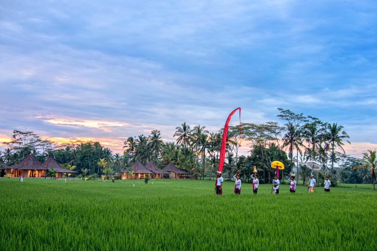 Intan Villa & Suite Ubud Exterior photo