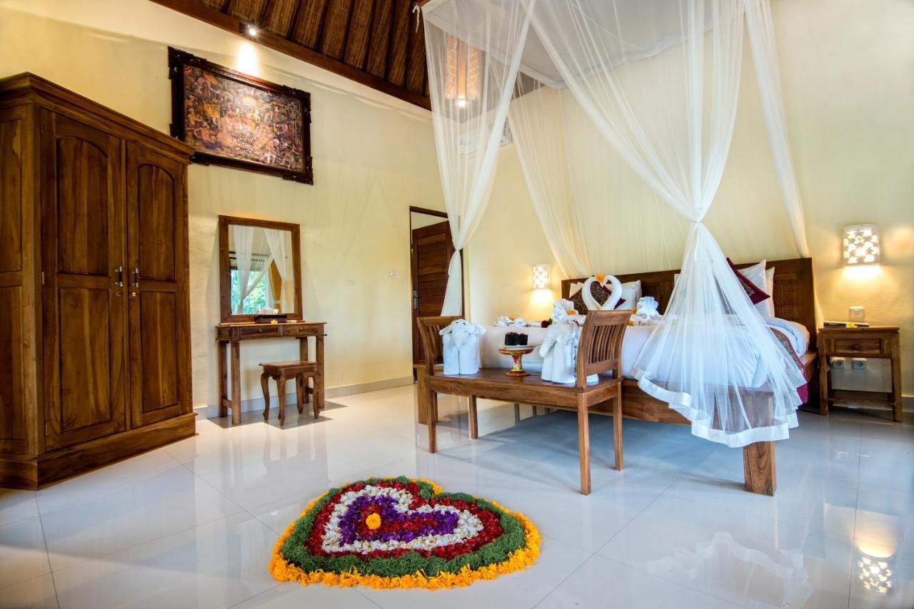 Intan Villa & Suite Ubud Exterior photo