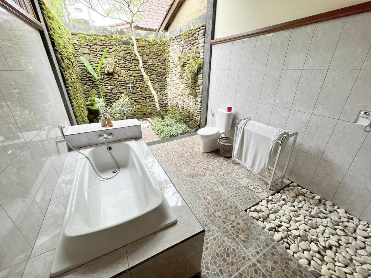 Intan Villa & Suite Ubud Exterior photo
