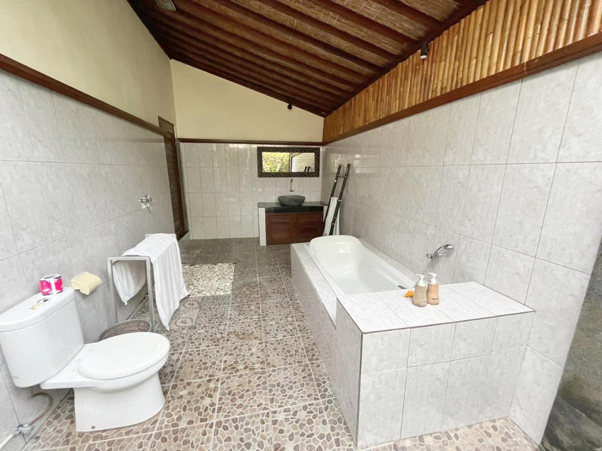 Intan Villa & Suite Ubud Exterior photo